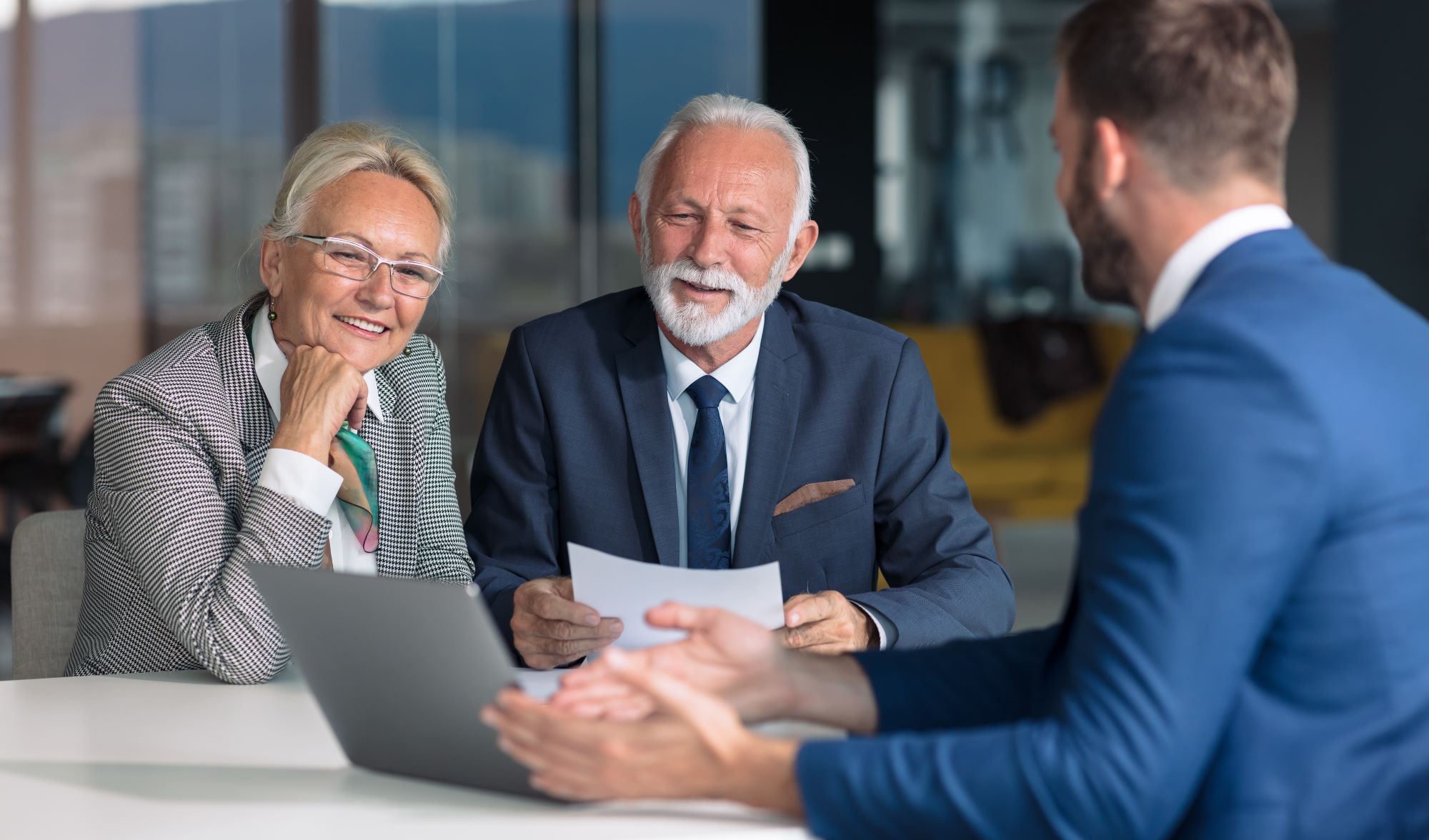 Senior couple with their advisor